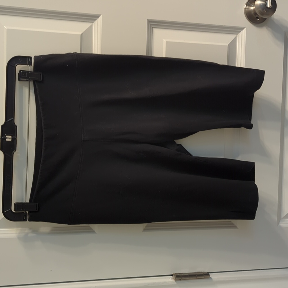 Stretchy bike shorts